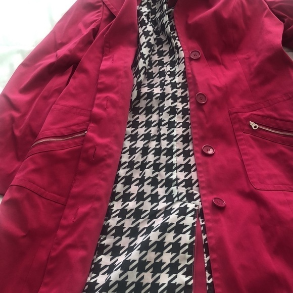 Bandolino Stretch rain trench coat in hot pink belt zipper pockets houndstooth - Picture 11 of 11